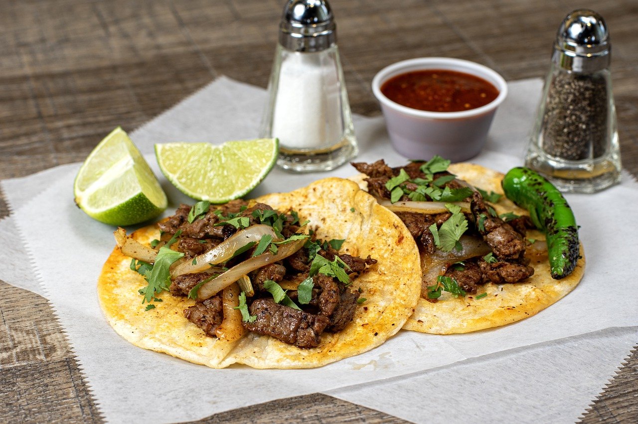 tacos, beef, corn-7759107.jpg